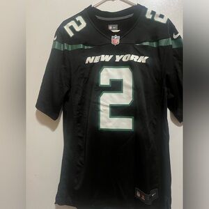 Zach Wilson jersey for the Jets